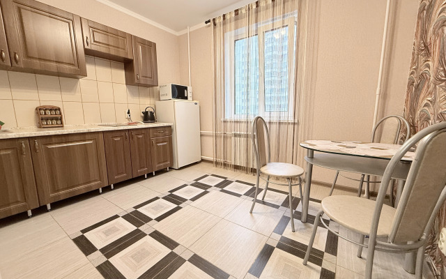 Квартира на Вячеслава Клыкова 80