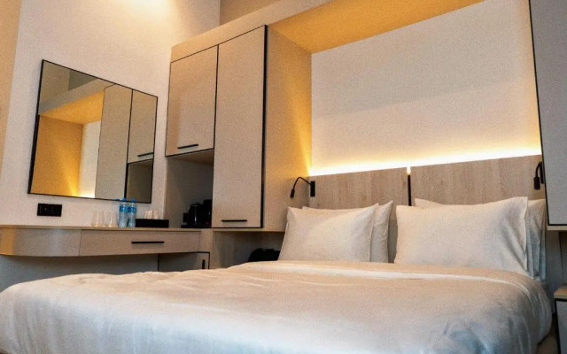 Central Square Hotel