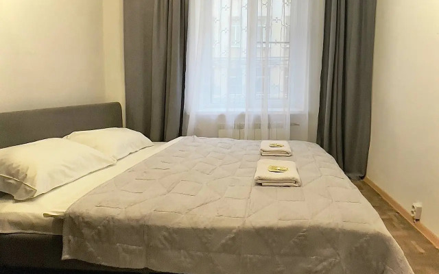 Dvukhkomnatnaya v Tsentre Sankt-Peterburga Flat