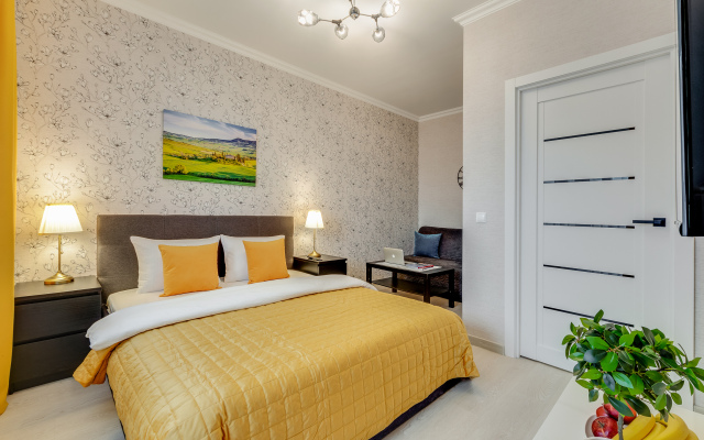 Центре у метро Московские ворота Flat