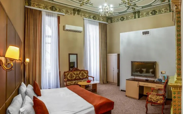 Garden Inn Nizami