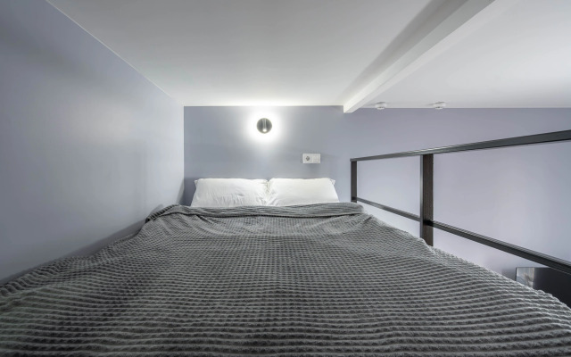 Квартира Метры в Центре на Улице Лахтинская 9