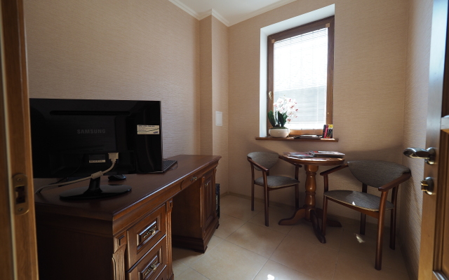 Peyzazh Guest House