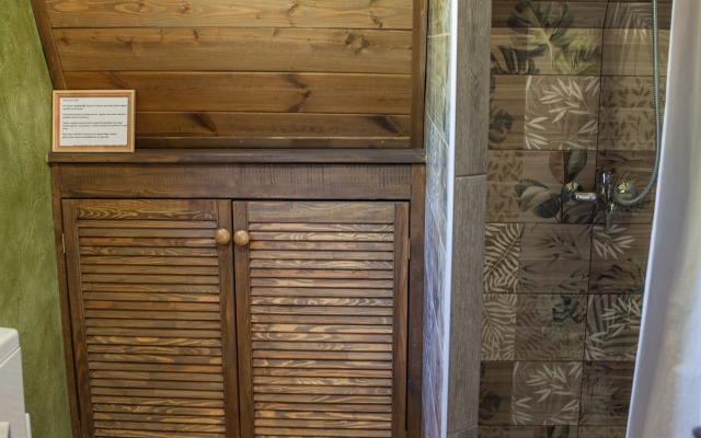 Yakshino Private House