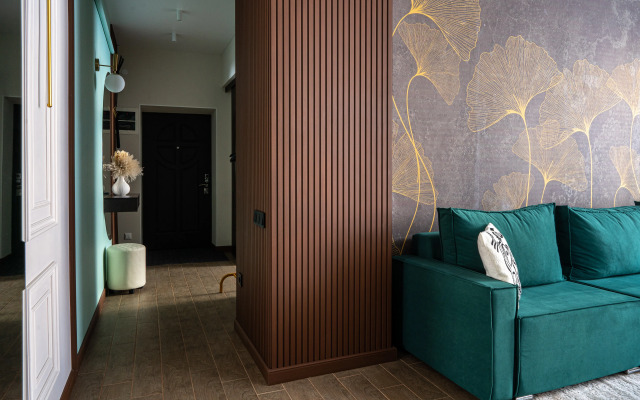 Ryadom S Chkalovskoy Lestnitsey Apartments