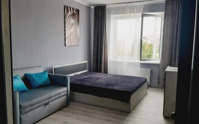 Ryadom S Zh/d Vokzalom Selma Flat