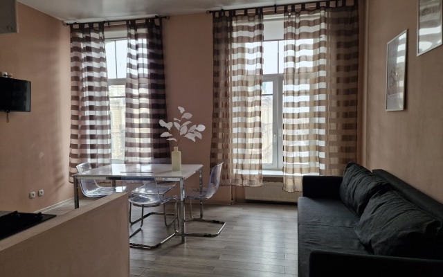 Nevskiy 72 Apartments