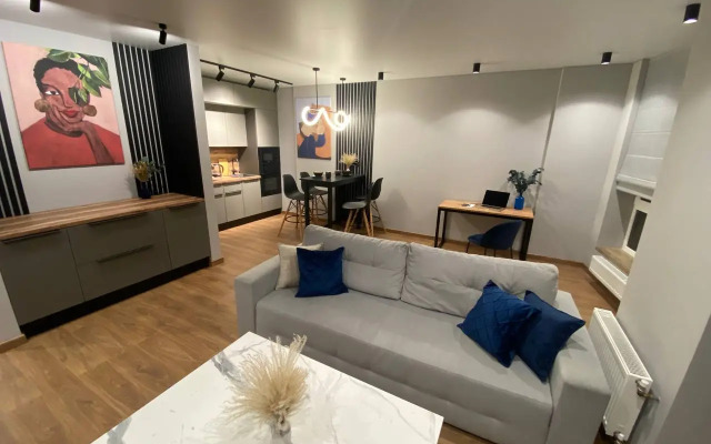 Апартаменты Дизайнерские в самом центре Ростова