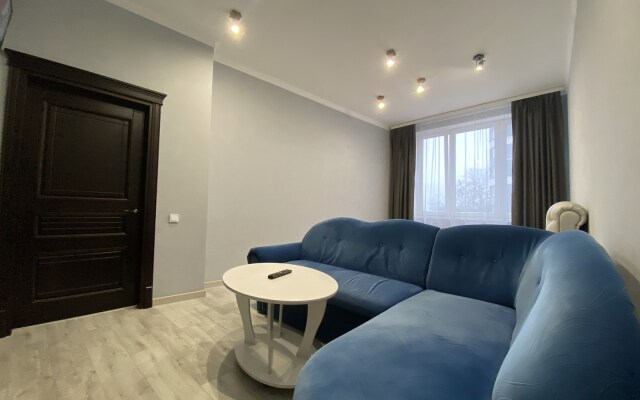 V Tsentre S Vidom Na Park Apartments