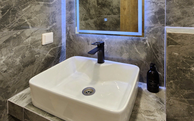 Comfort Home Vip v Metropolis Apartments