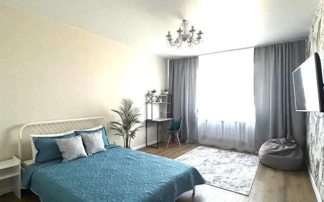 Na Petra Podzolkova 28 Ryadom S Planetoy Flat