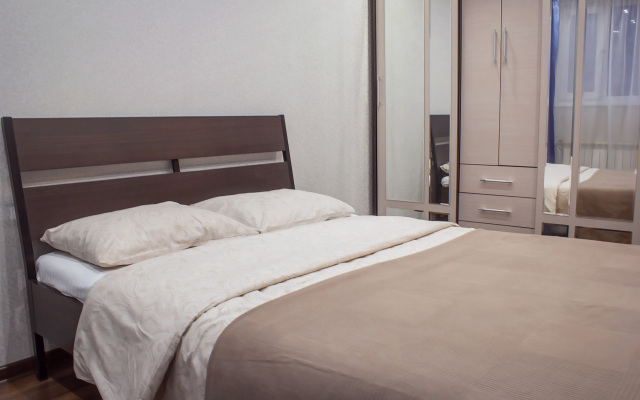 Dvukhkomnatnaya Ryadom S Almazova Flat