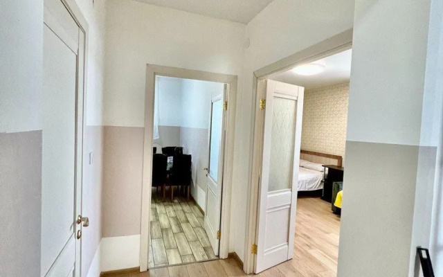 Trekhkomnatnaya Flat