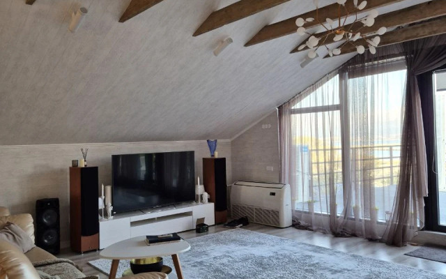 Квартира Двухуровневая с видом на море