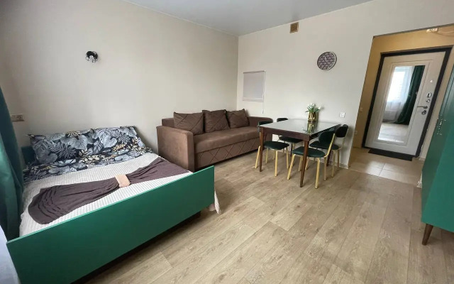 Studiya na Kuryizhova Flat