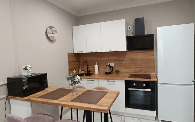 Квартира Газгольдерная 10