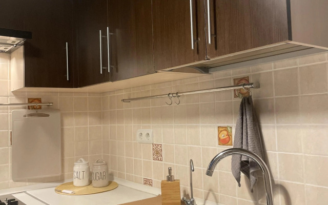 2 Komnatnaya Na 6 Gostey Flat