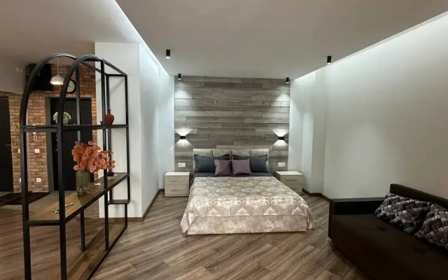 Апартаменты 105 около арбата с видом на горы