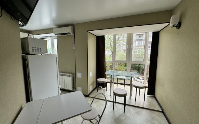 Na Naberezhnoy Flat