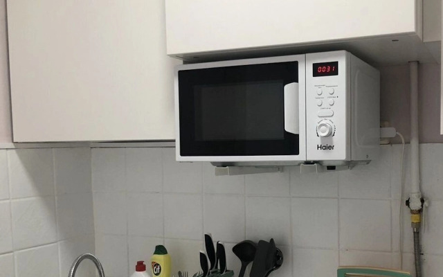 Na Ulitse Sofyi Kovalevskoy 6 Flat