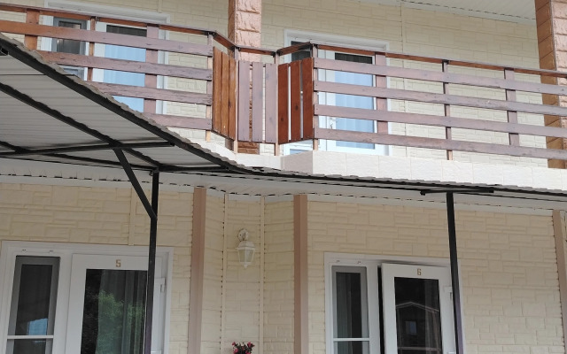 "Adam i Yeva" Guest House