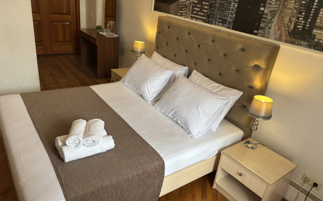 Larionov Boutique-hotel