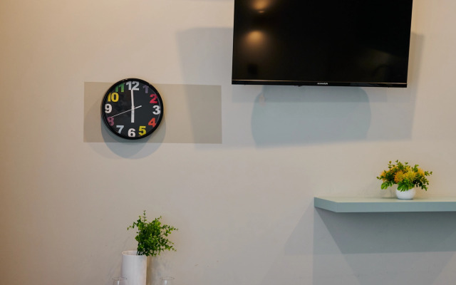 1131 Leninskiy 158 Apartment