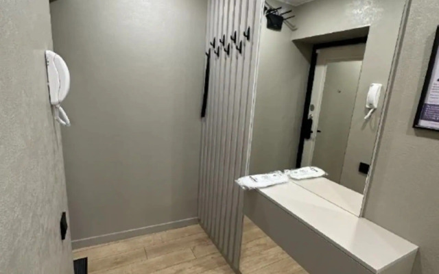 Krasivaya Studiya V Tsentre Flat