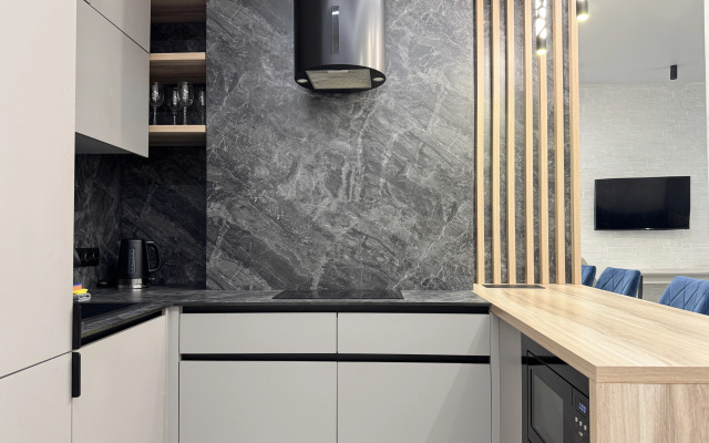 Апартаменты Улучшенные дизайнерские 37 м (Vivaldi центр Сакко 24)