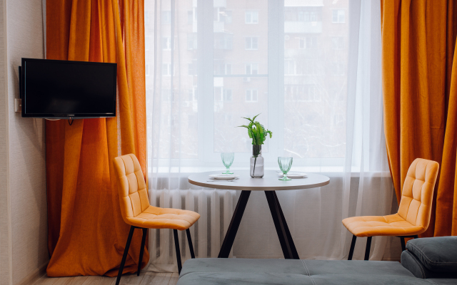 Tolstoy Krasnoarmeyskiy 8 Flat