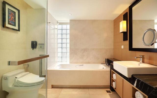 Crowne Plaza Dhaka Gulshan Hotel