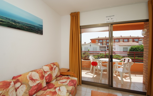 SA GAVINA GAUDI ESTARTIT Apartments