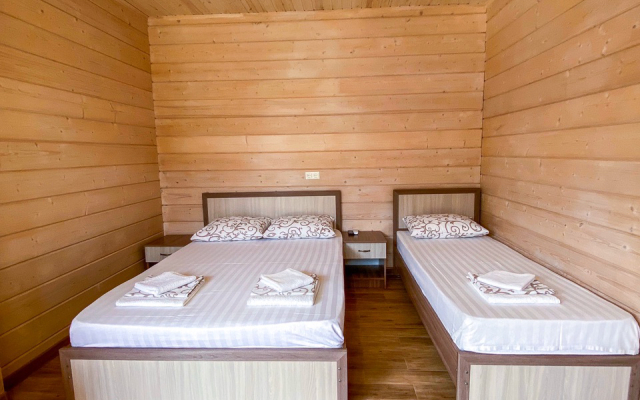Roza Vetrov Guest House