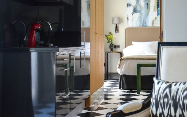 Águilas5 SevillaSuites Apart-Hotel