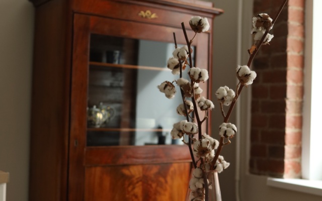 Апартаменты With XIX Century furniture