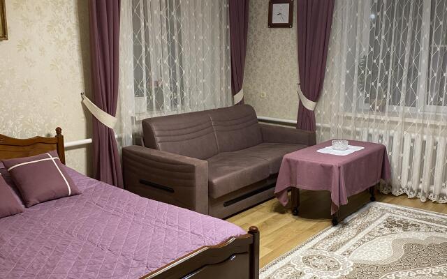 V Tsentralnom Parke Guest House