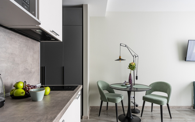 Studiya dlya troikh v In2it Kupchino Apartments