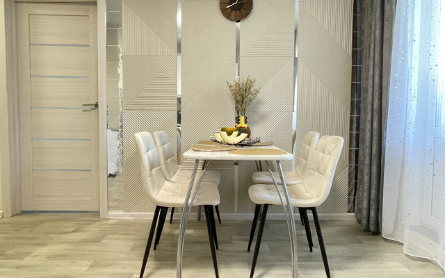 Квартира Максим д.1