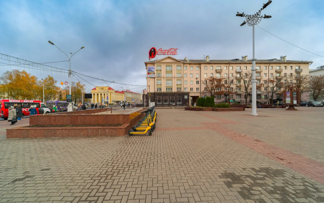 Na Prospecte Nezavisimosti 52 Flat 3-room