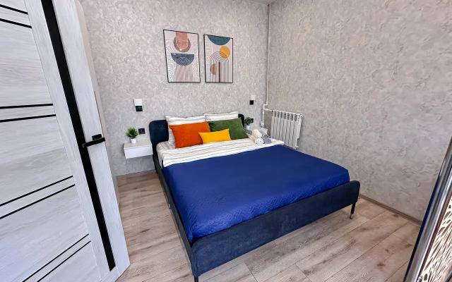 Квартира с двуспальной кроватью и круглосуточным заселением сеть Как дома