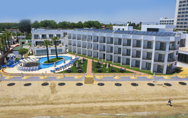 Mimoza Beach Hotel