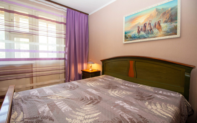 rjadom s Gorbushkoj Apartments