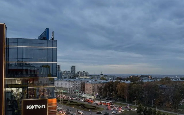 Kvartira s dizajnerskim remontom v istoriceskom centre goroda