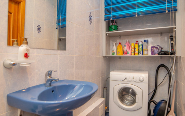 Апартаменты Радищева 12 трехкомнатная