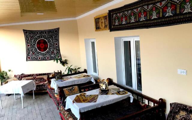 Firuza Guest House