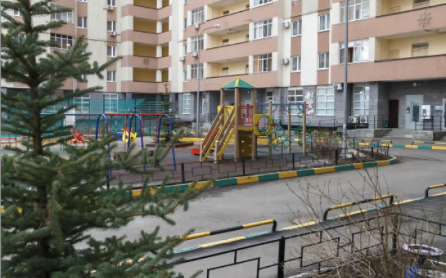 Квартира на Адоратского