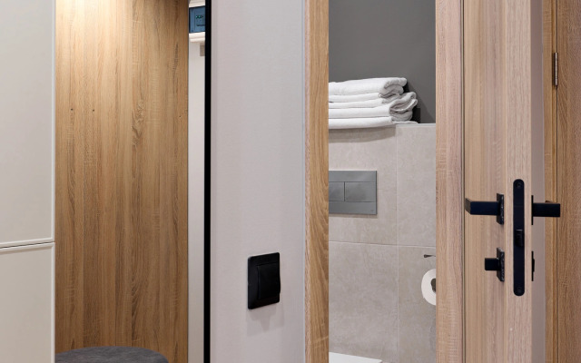 Апартаменты Уютная Студия у Метро 1018-1