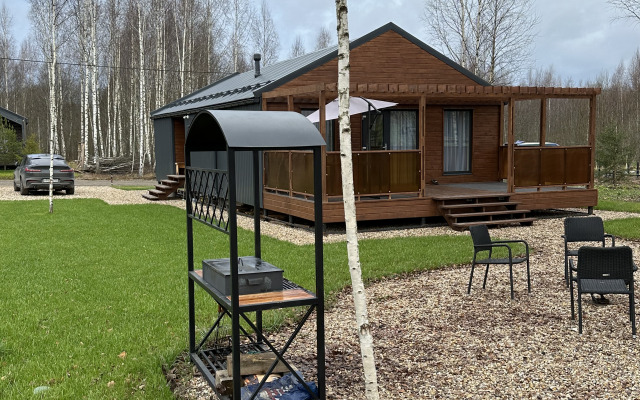 Uyutny Dom, Kottedzhny Posyolok grin Laundzh Private house