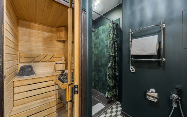 Апартаменты Lalapart Black Emerald с сауной в ЖК Савеловский Сити