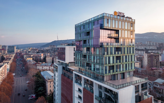 Onyx Hotel